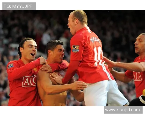 街头足球盛宴足球明星与球迷共舞激情瞬间 街头足球盛宴足球明星与球迷共舞激情瞬间