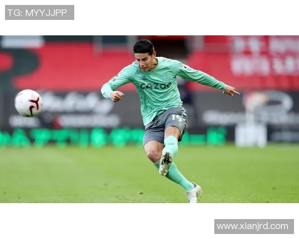 胖版足球明星的另类魅力与风格探索让我们重新定义运动与健康的关系 胖版足球明星的另类魅力与风格探索让我们重新定义运动与健康的关系